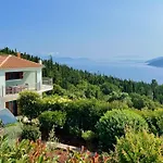 Vassilis Fiscardo Kefalonia Villa Katsaráta