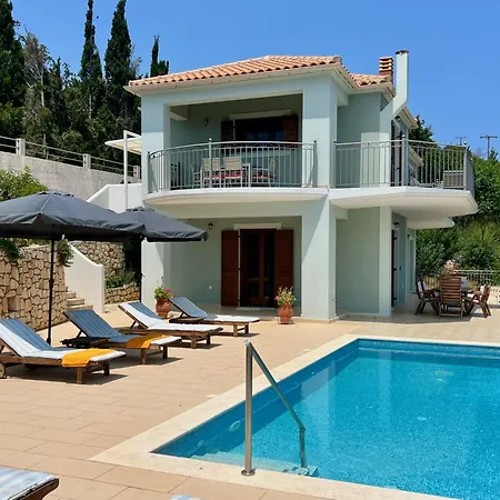 Vassilis Fiscardo Kefalonia