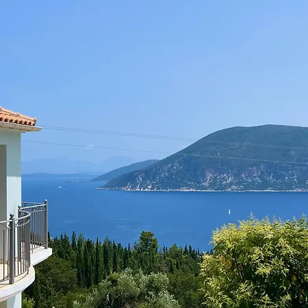 Vassilis Fiscardo Kefalonia *