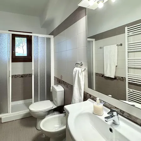 Vassilis Fiscardo Kefalonia